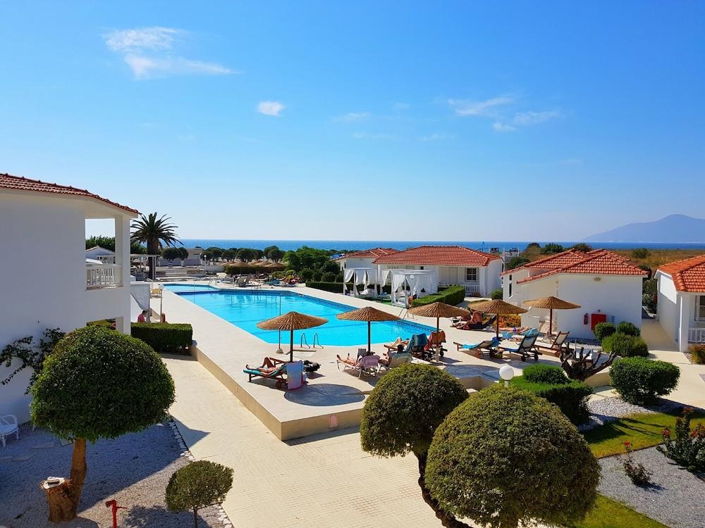 Fito Aqua Bleu Resort Піфагорея Екстер'єр фото